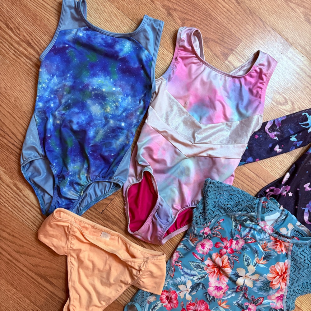 Colorful Kids One Piece Gymnastics Bundle of 5 Size 8/10 - Picture 5 of 11